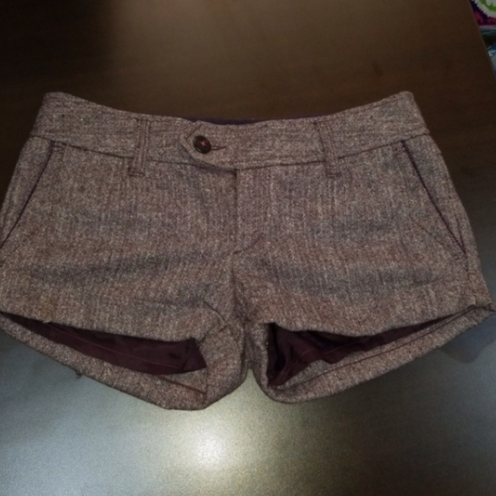 BURGENDY SHORTS